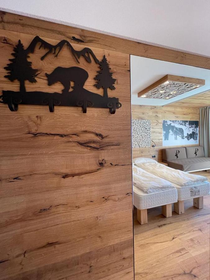 Hotel Cristiania Madonna di Campiglio Exterior photo